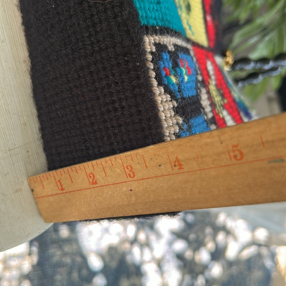 Vintage 70’s Grannycore Needlepoint Handbag with Black Beaded Handles - Picture 7 of 9